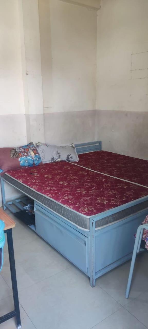 Aashiyana Boys Hostel Indore Bagian luar foto