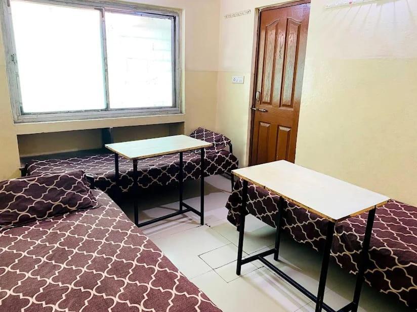 Aashiyana Boys Hostel Indore Bagian luar foto